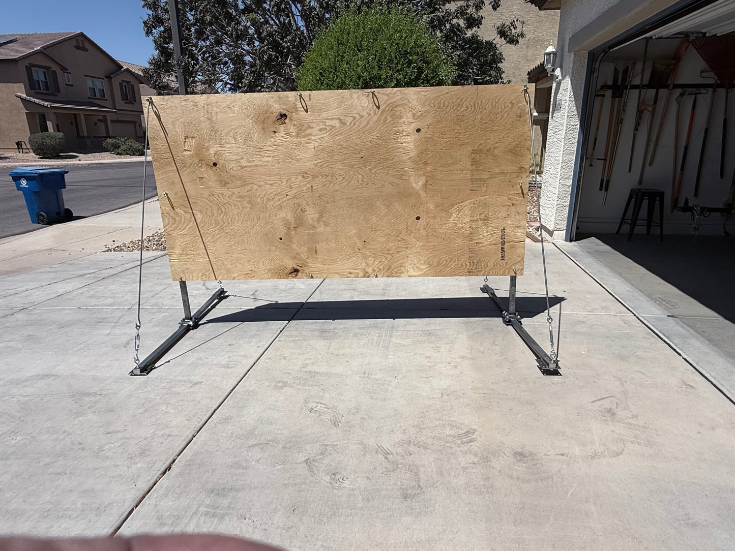 ShadeLock™ 4' × 8' Mobile Sign System